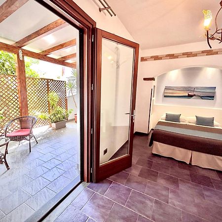 B&B L'Angolino Della Nonna Castelluzzo Exteriör bild
