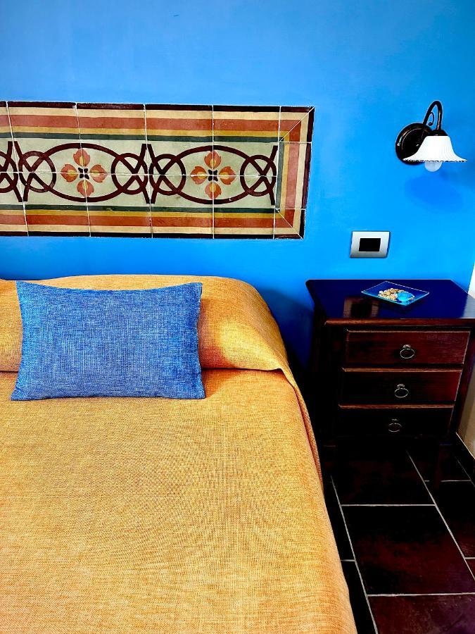 B&B L'Angolino Della Nonna Castelluzzo Exteriör bild