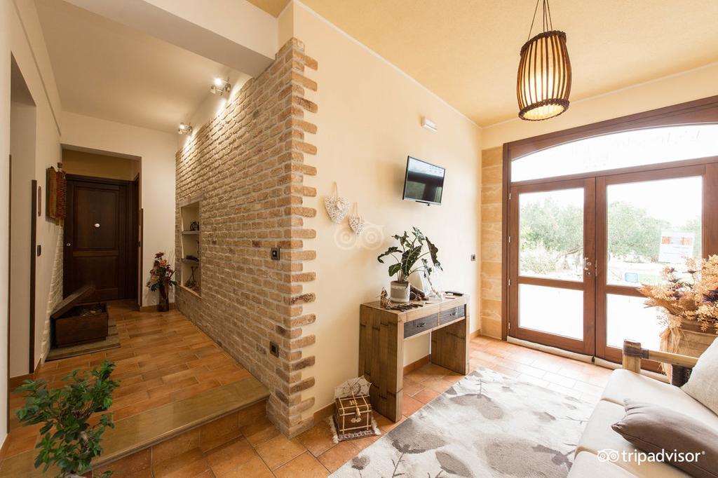 B&B L'Angolino Della Nonna Castelluzzo Exteriör bild